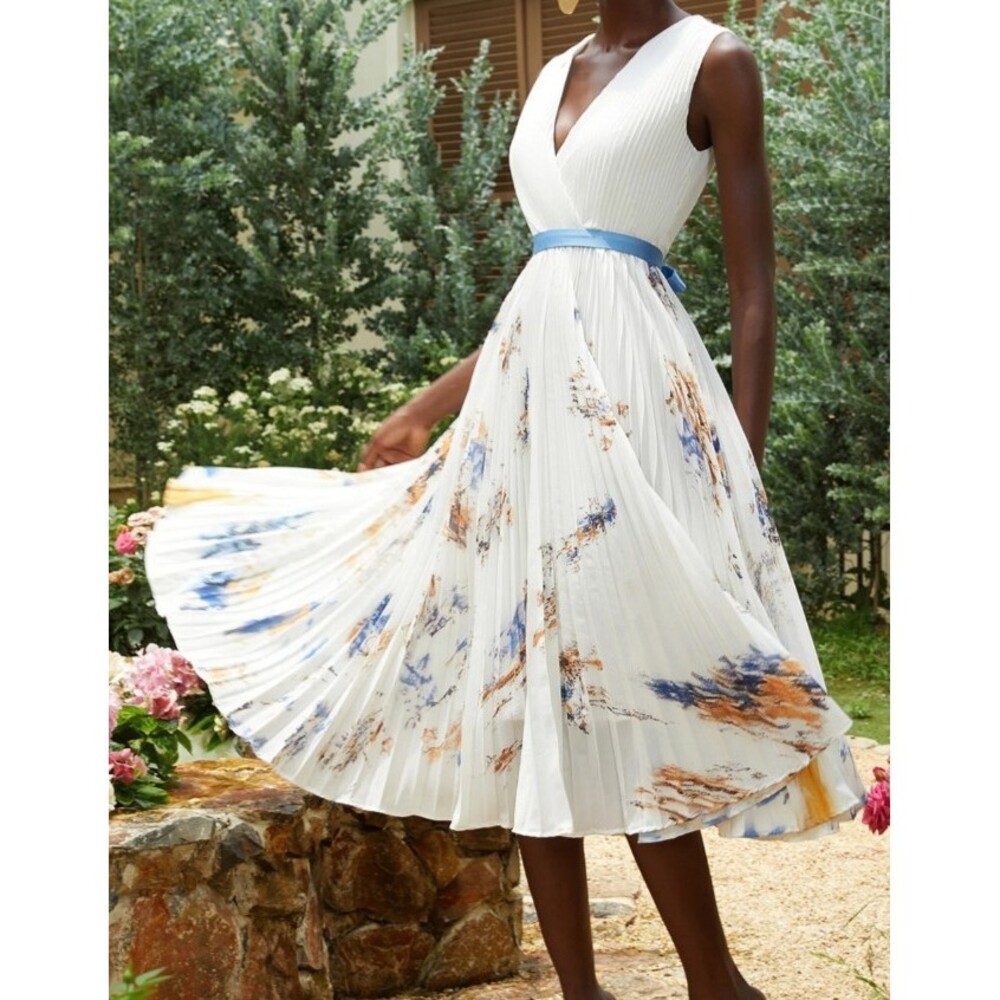 FEHAUTE White Pleated Floral Chiffon V Neck A Line Midi Dress Size 4 NWT